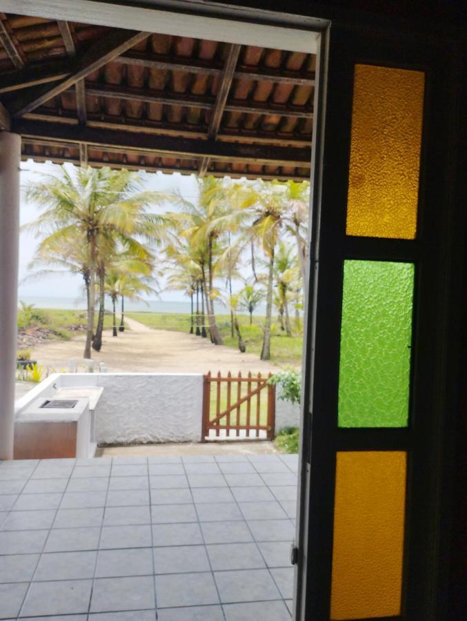Casa Frente Para O Mar Nova Vicosa Exterior photo